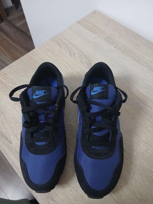 Nike md Valiant  blue