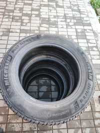 Зимни гуми за SUV 235/60 R18