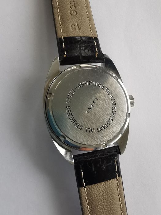 Ceas LOV Aqua Sport Calendar - 34 mm - Funcționează impecabil!