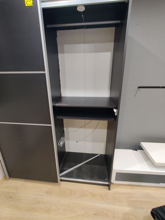 Разпродажба на мебели