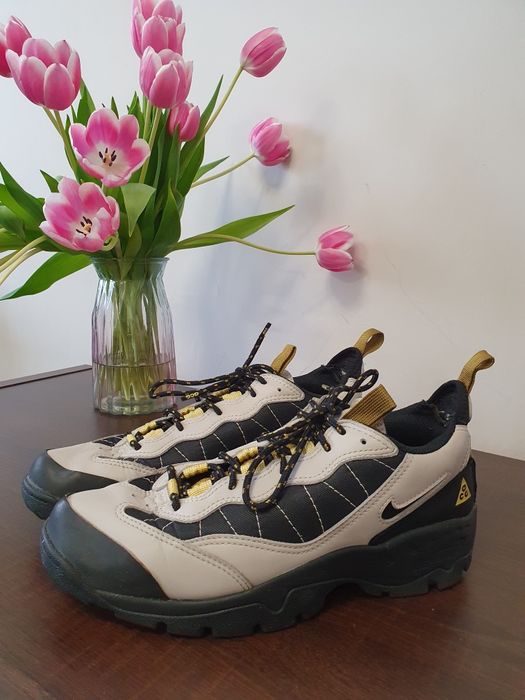 Nike ACG Air Mada