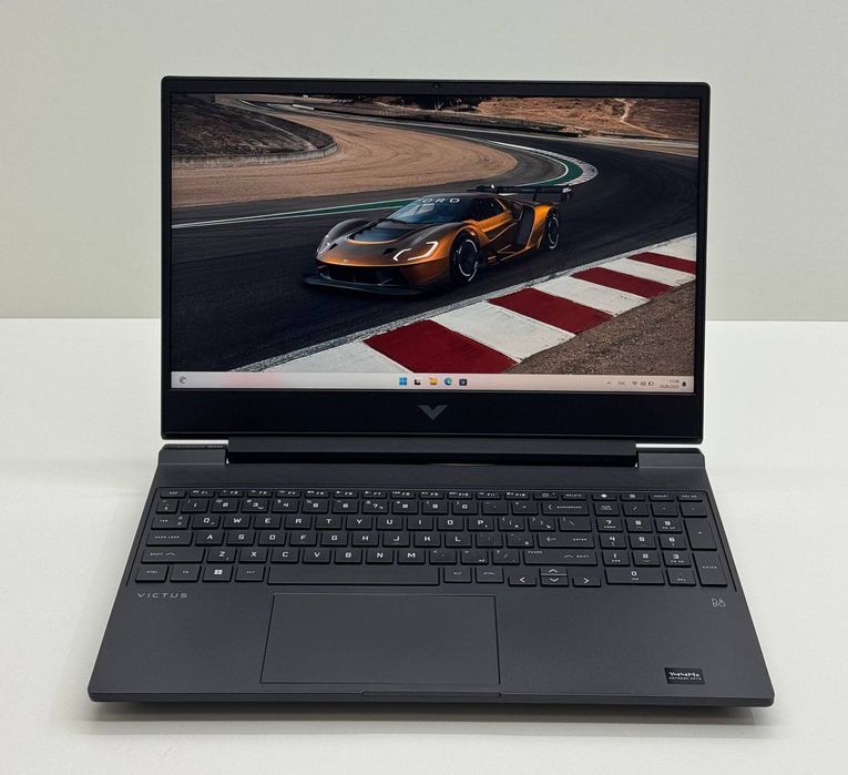 Hp Victus 15 i5 12450H + Rtx 3050 + 256gb Nvme + 16 gb ozu