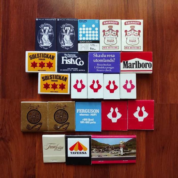 Vand chibrituri de colectie 22 de buc