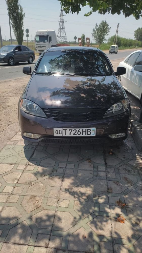 Жентра сотилади 8800$