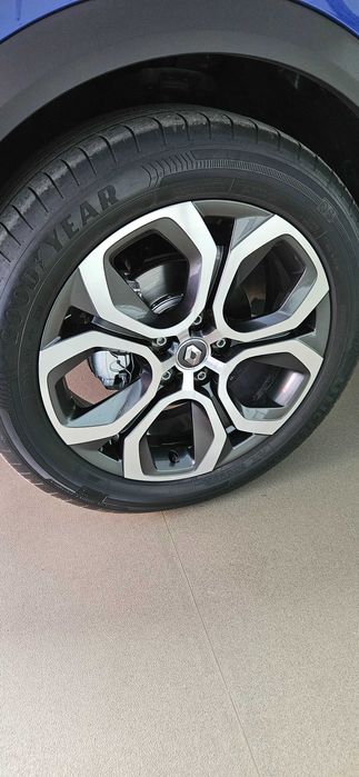 Jante 7J 18 CH 5 35 cu
Anvelope Good Year Eficient Grip Performance