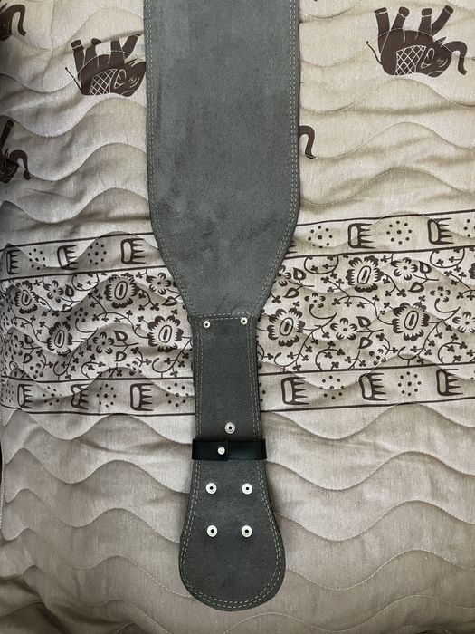 Centură din piele pentru culturism la ridicat greutați….