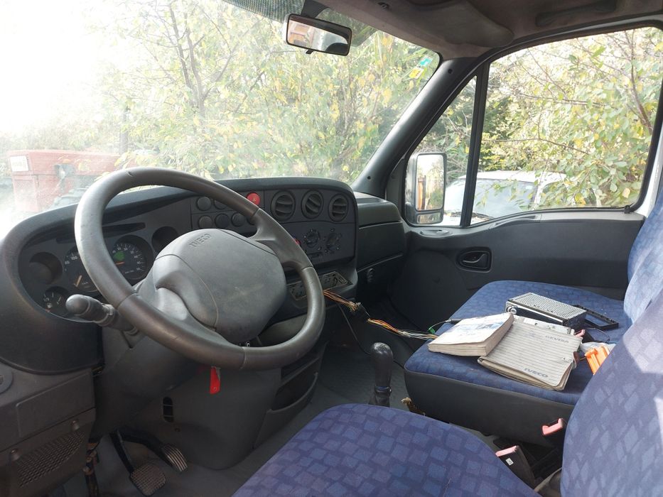 Iveco daily 35c12 , 2004,  basculabil  , cu macara 850kg