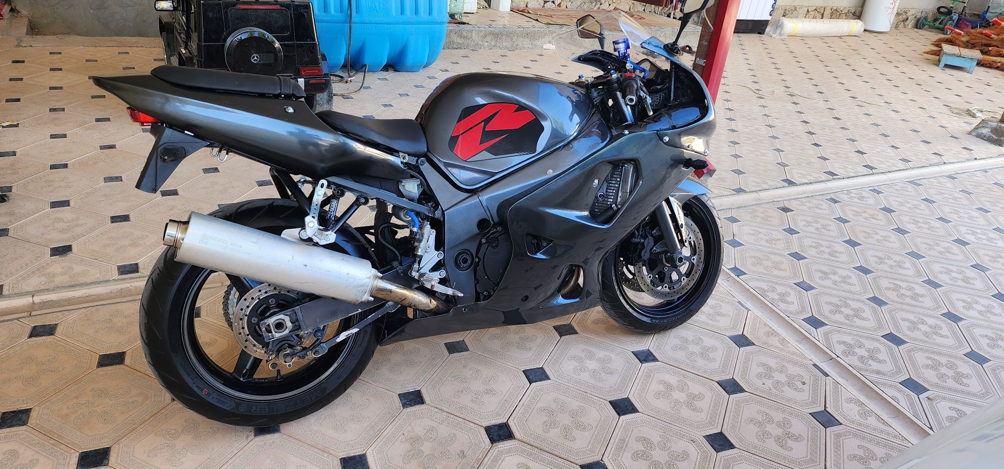 Suzuki GSX 750 sportbayk