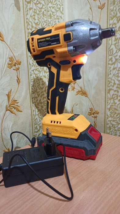 Продам гайковёрт