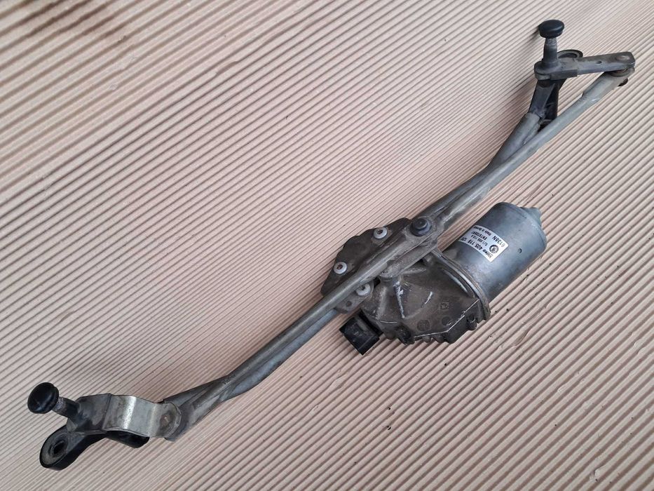 Skoda Fabia 2, motoras stergatoare parbriz cu mecanism