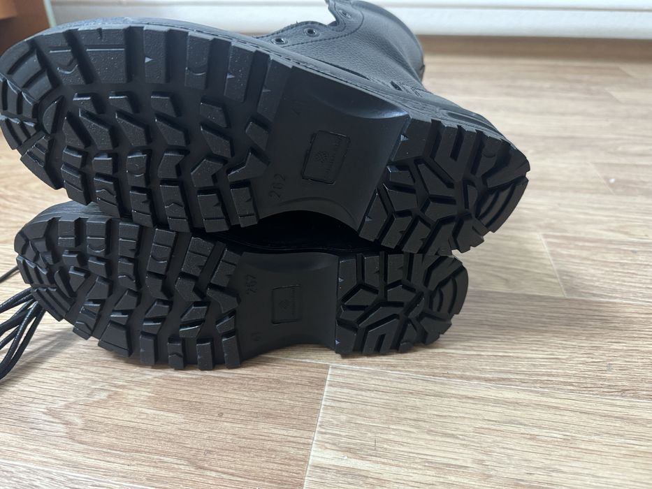 Продам летний берцы новый