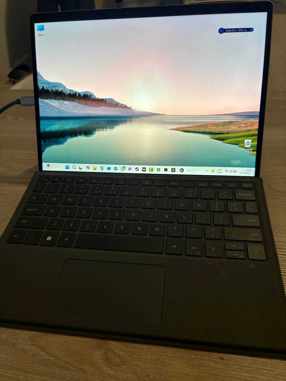 Продавам Лаптоп DELL Latitude 7320 Detachable