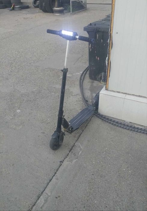 Vand trotineta electrica porneste , dar nu ii tine bateria la drum .