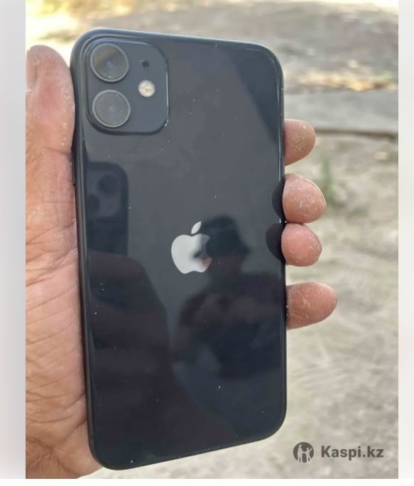 iPhone 11 с каробкам