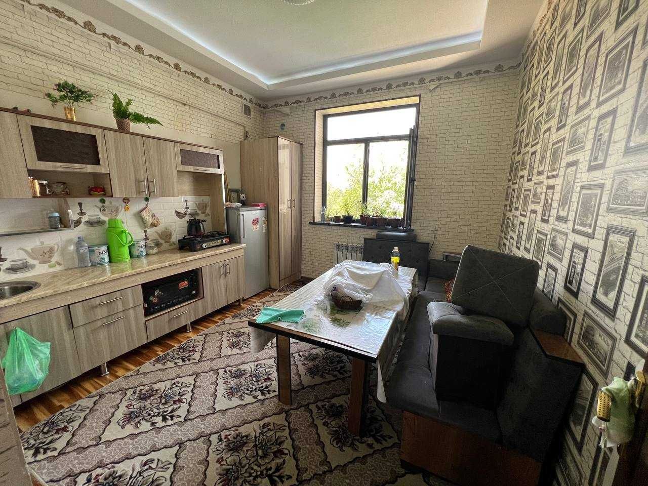 Ko`p qavatli uydagi xonadon