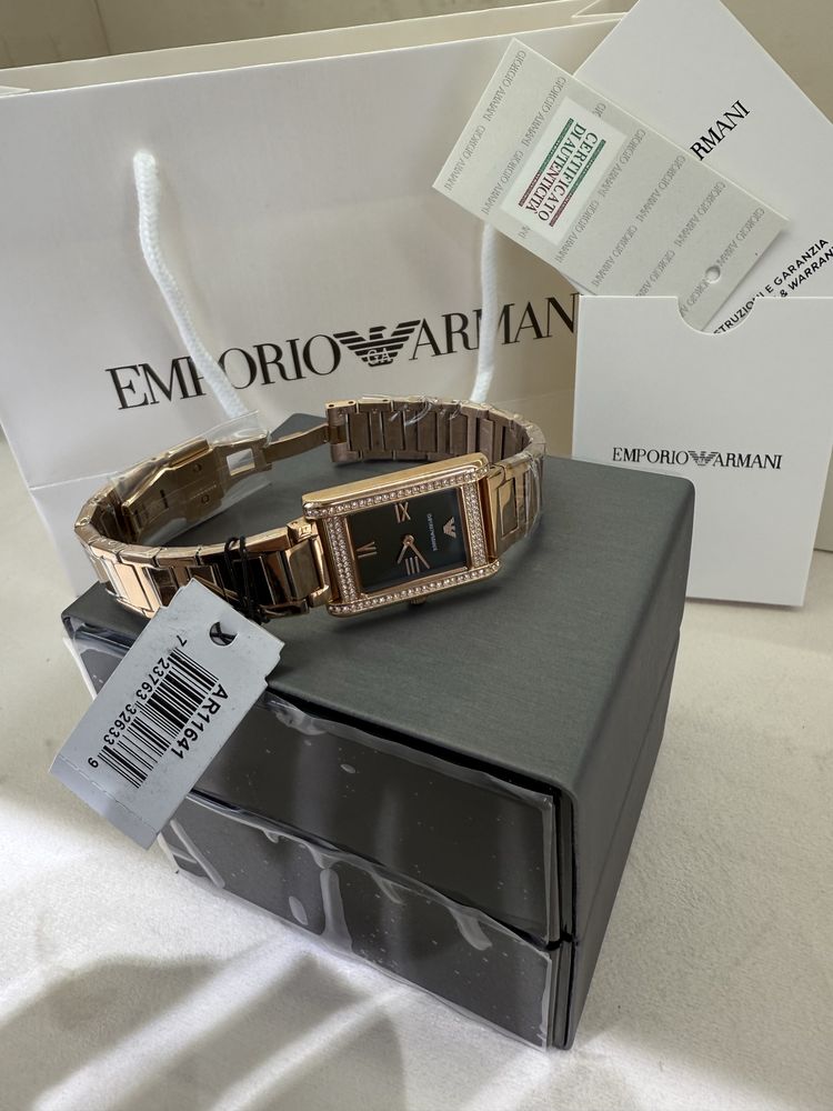 Часы Emporio Armani