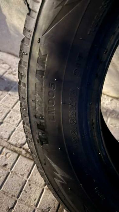 Гуми Bridgestone Blizzak LM 005 195/65 R15