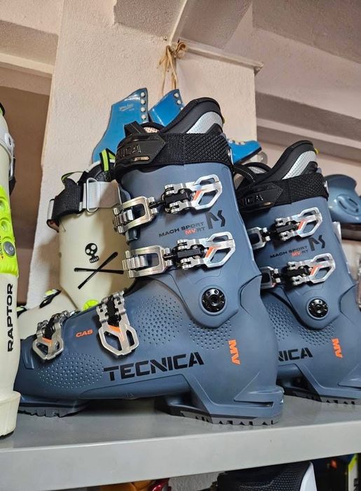 Clapari noi Head, Tecnica, Roxa, Dalbello, Atomic
