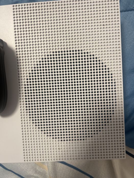 Xbox One S 1TB + Controller Xbox + Adaptor Xbox