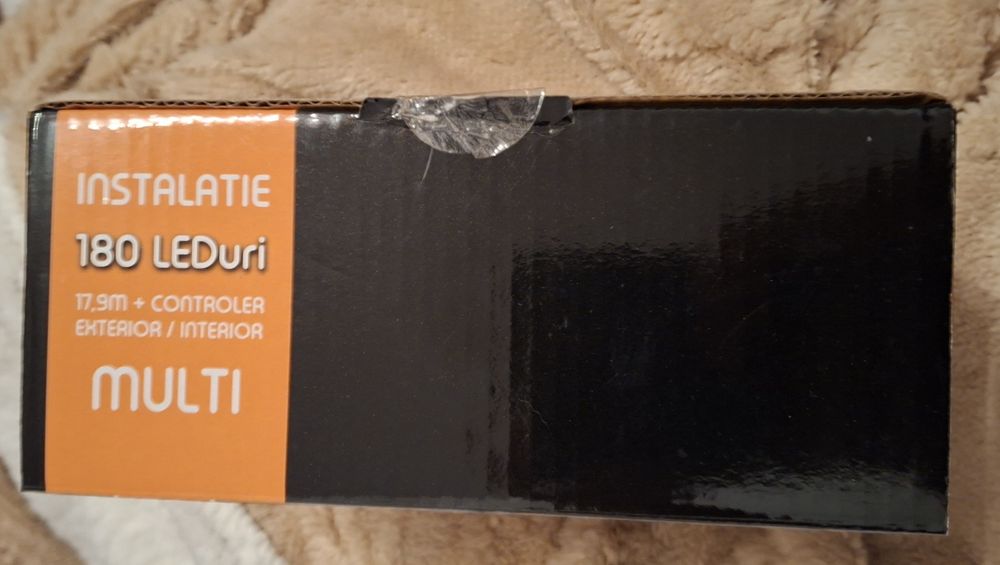 Vand instalatie brad Craciun 180 Leduri lumina multicolora,timer cu 8