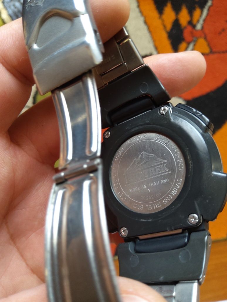 Casio  prg-240t  часовници