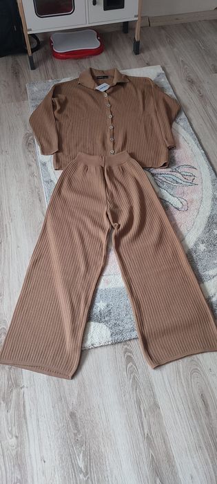 Compleu pentru damă