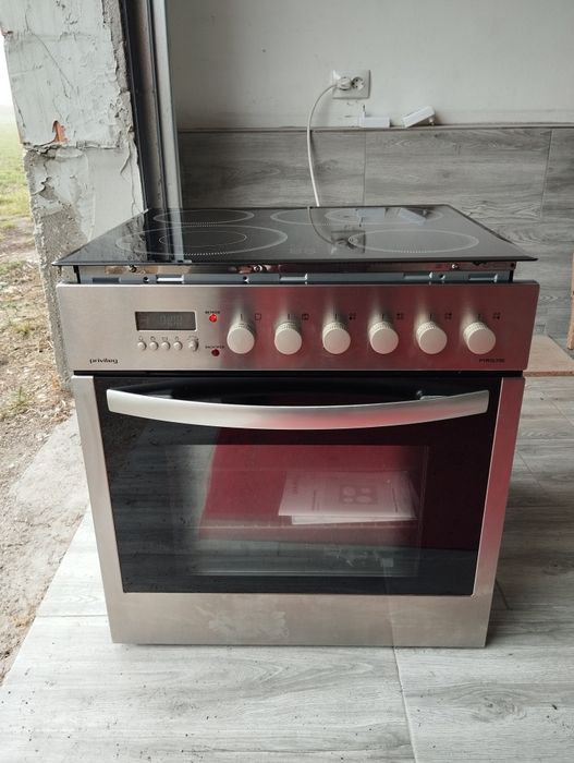 Vând Cuptor cu plită PRIVILEG