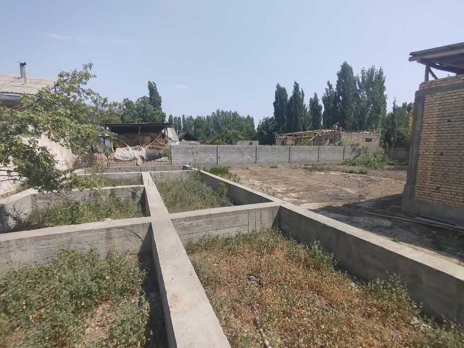 Uy sotiladi, zudlik bilan.