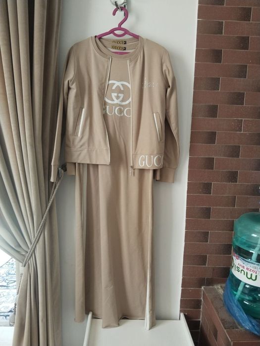 Koylak ustida kastumi bilan