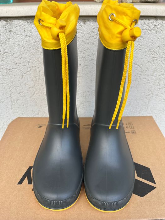 Детски водоустойчиви ботуши