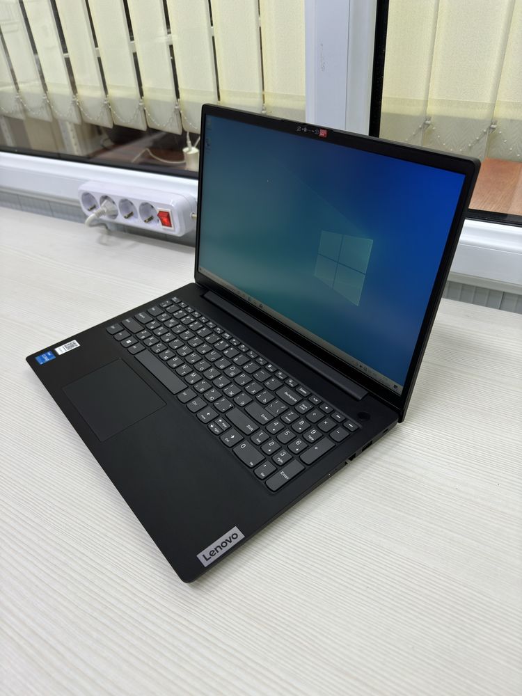 Ноутбук Lenovo Core i3-12th SSD 256gb RAM 8gb тонкий быстрый легкий