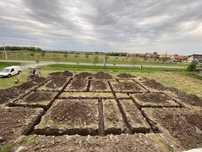 Sapaturi(inchiriere) miniexcavator,fundatii,fosa,decopertat,apa,canal