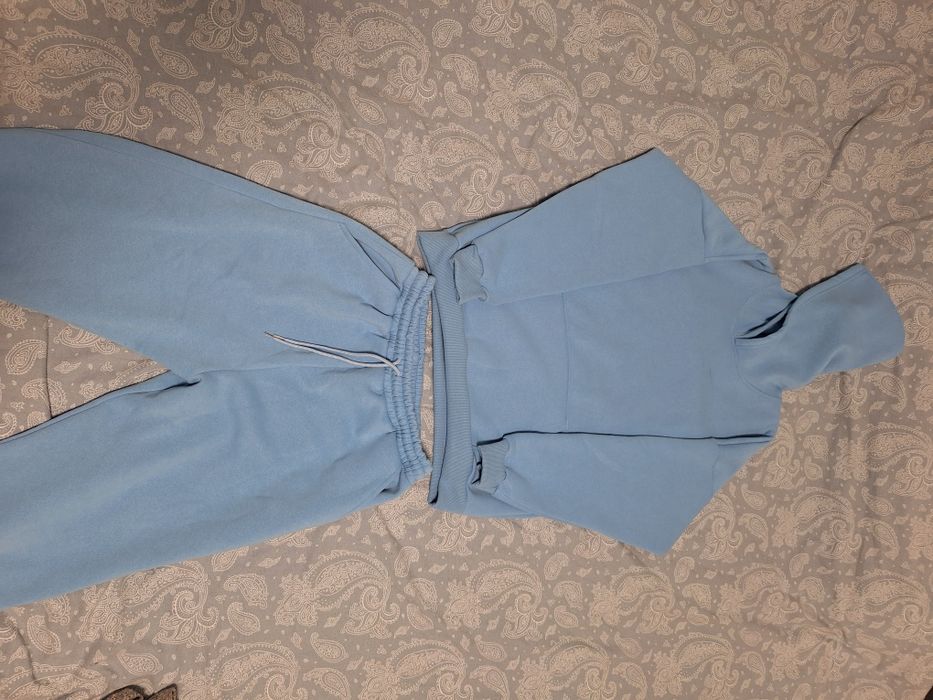 Нов дамски екип - горнище и долнище, светлосин