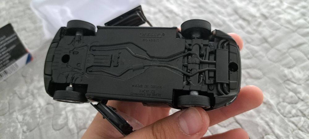 BMW X6 jucărie pentru copii