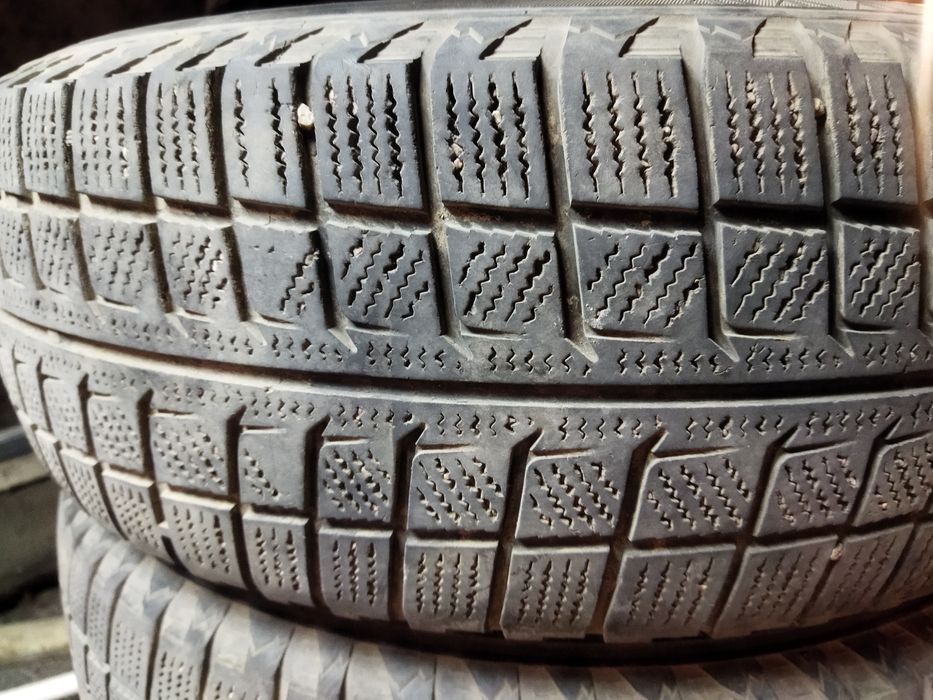 Резина зимняя липучка