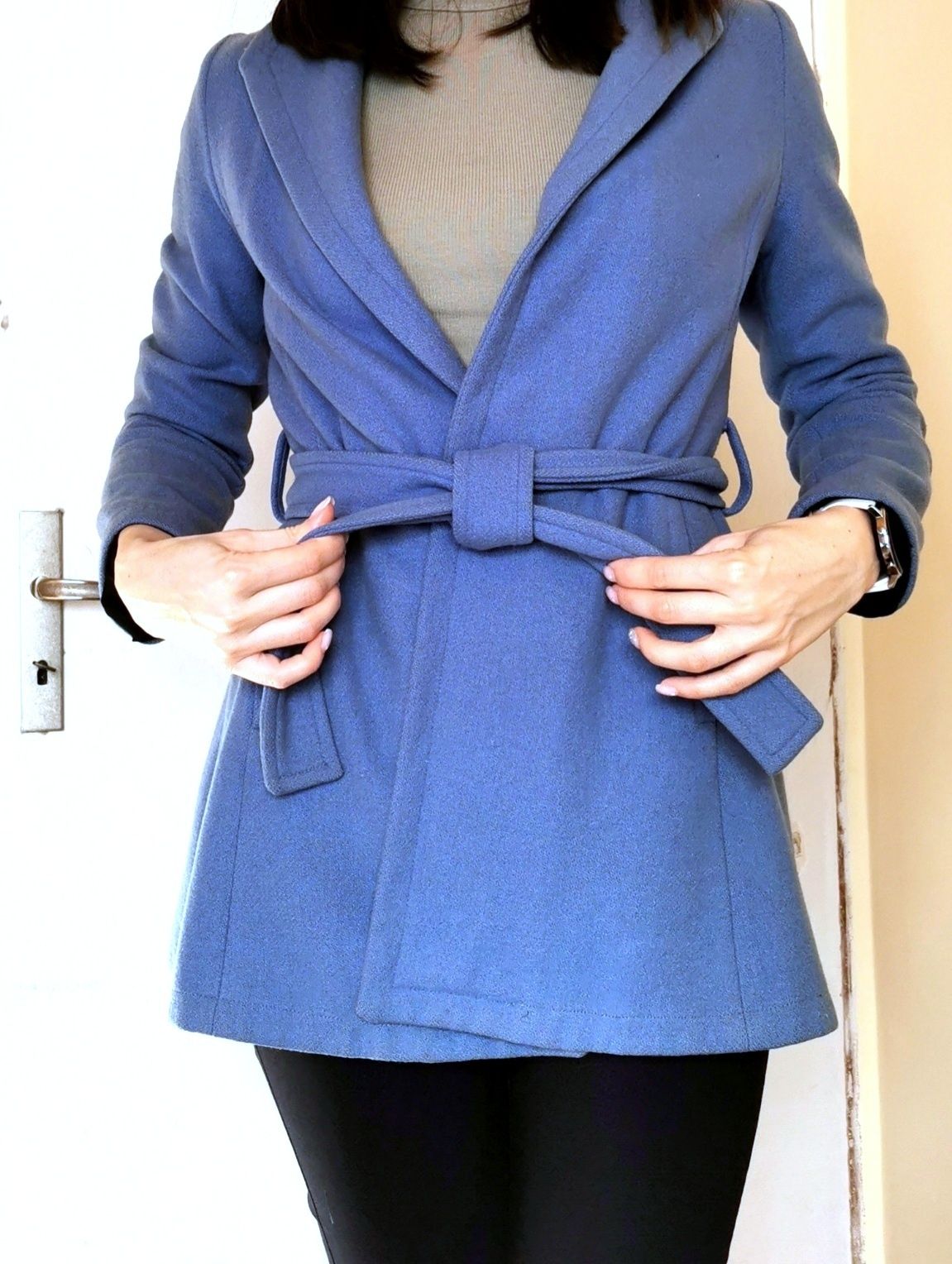 Синьо дизайнерско палто от вълна размер XS-S