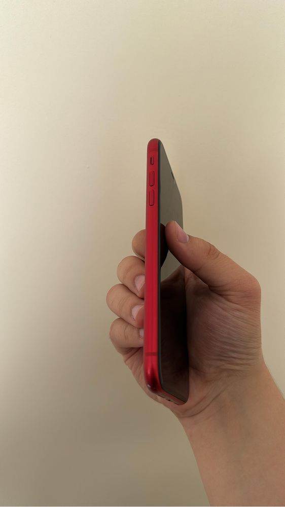 Iphone 11 продается