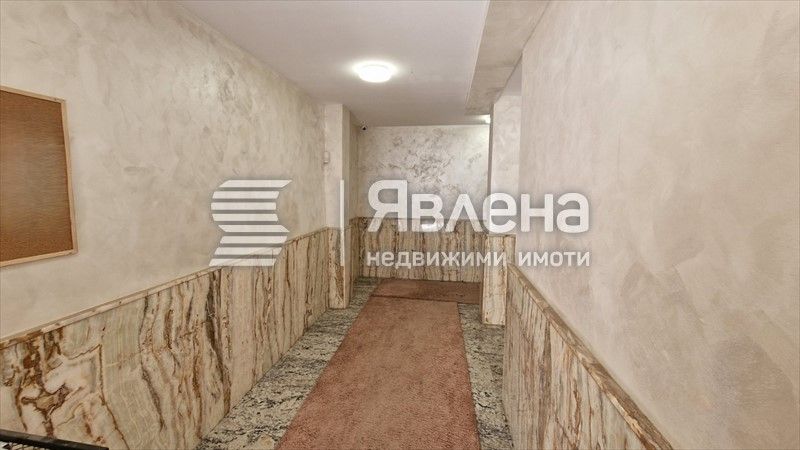 Продава се Двустаен апартамент в София, Люлин - център - 73 кв.м за 2227 €/кв.м - Снимка #1