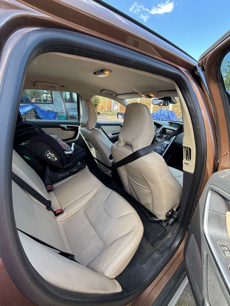 Volvo XC60 An fabricatie 2011