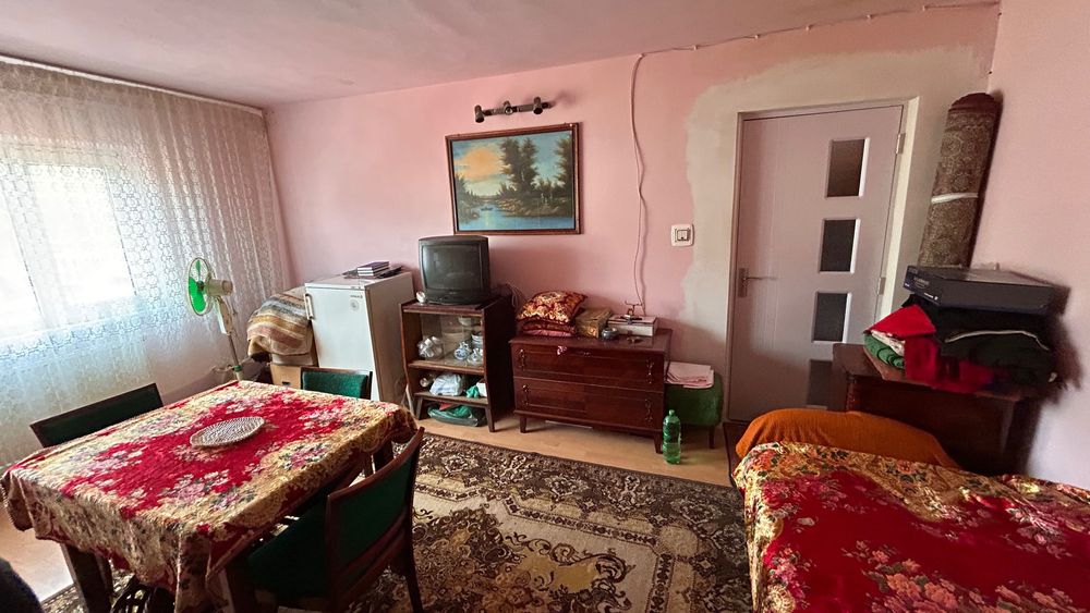 Apartament 2 camere - Petroșani in spate la Primărie