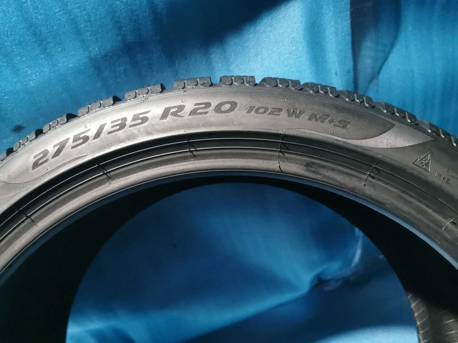 245 40 20 - 275 35 20 pirelli m+s 4 buc