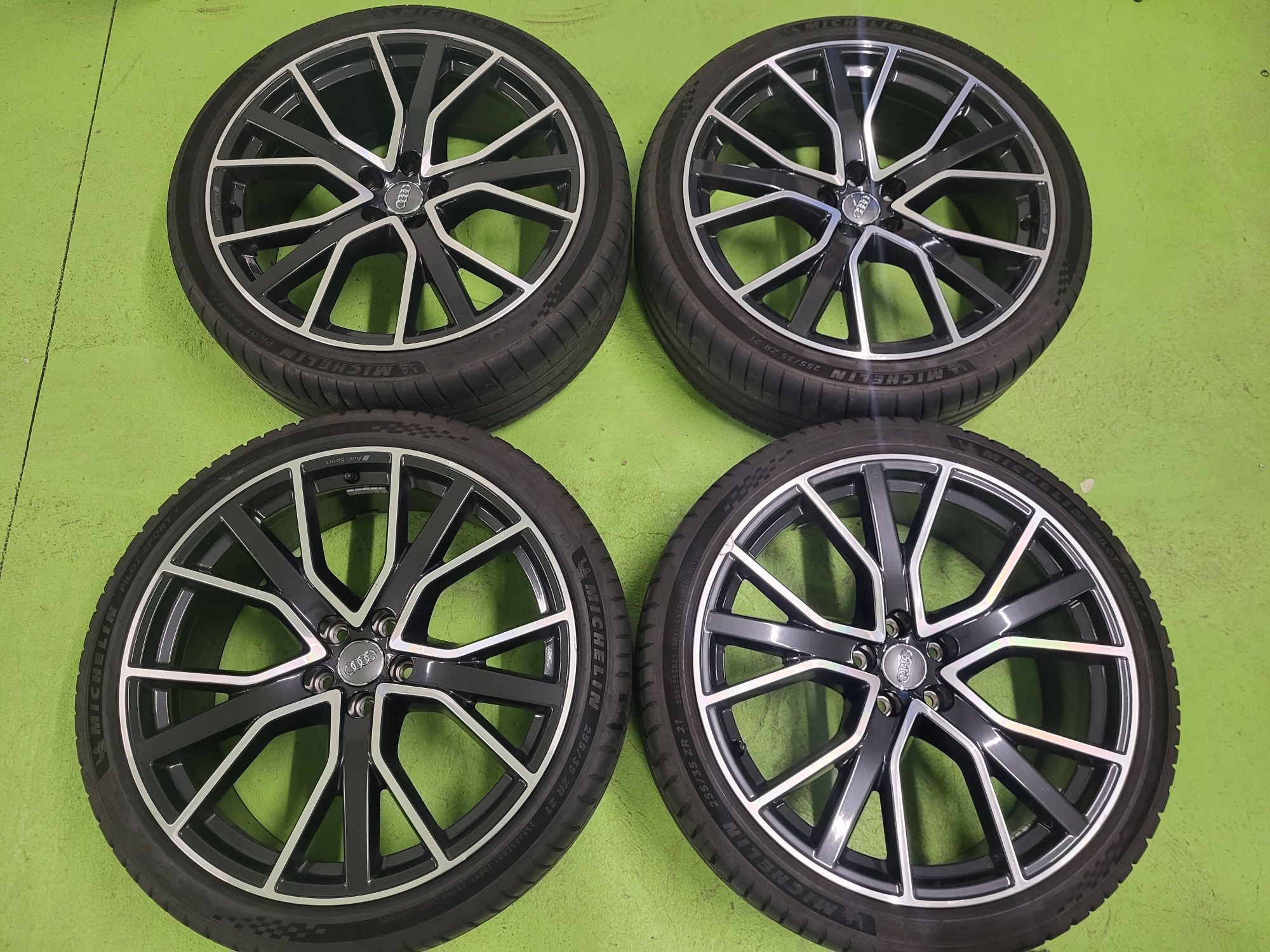 21 5x112 Audi S7 A7 255/35/21 5х112 ауди