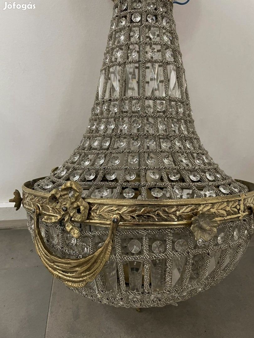 Impozant candelabru in stilul francez Empire din sticla cristalizată ș