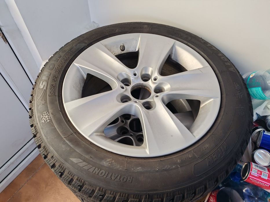 Jante cu anvelope de iarna noi pentru BMW F11/F10, 225/55 r17