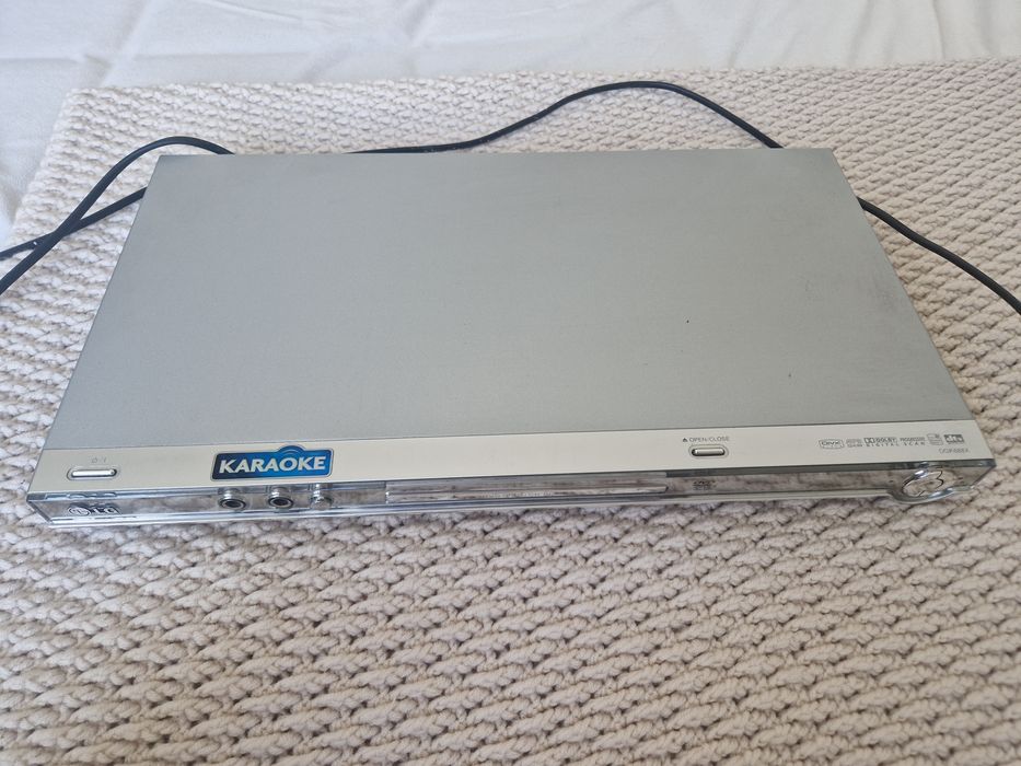 CD проигрыватель LG