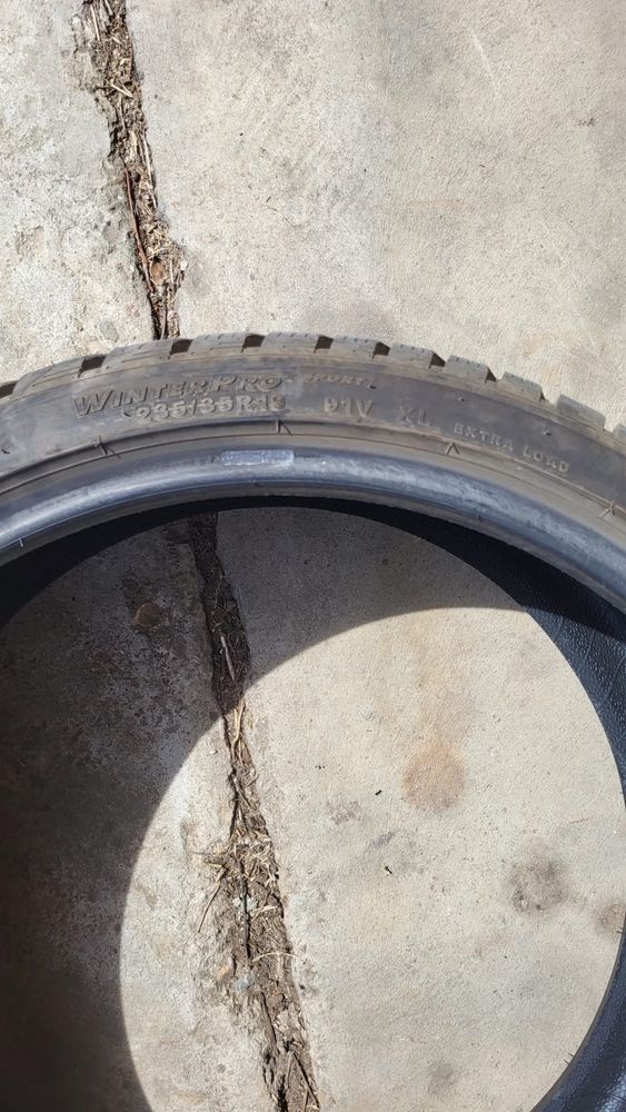 Зимни гуми GT radial 235/35 R19
