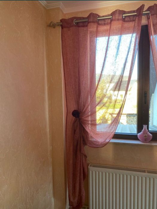 Perdele de in cu inele.