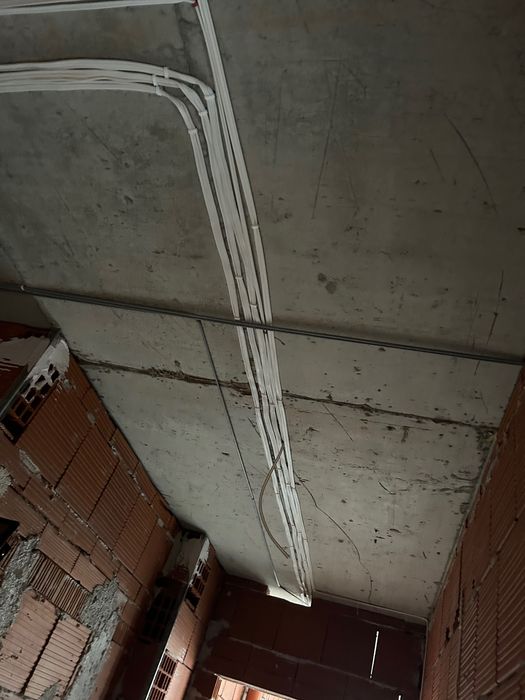 Електро услуги. Електротехник