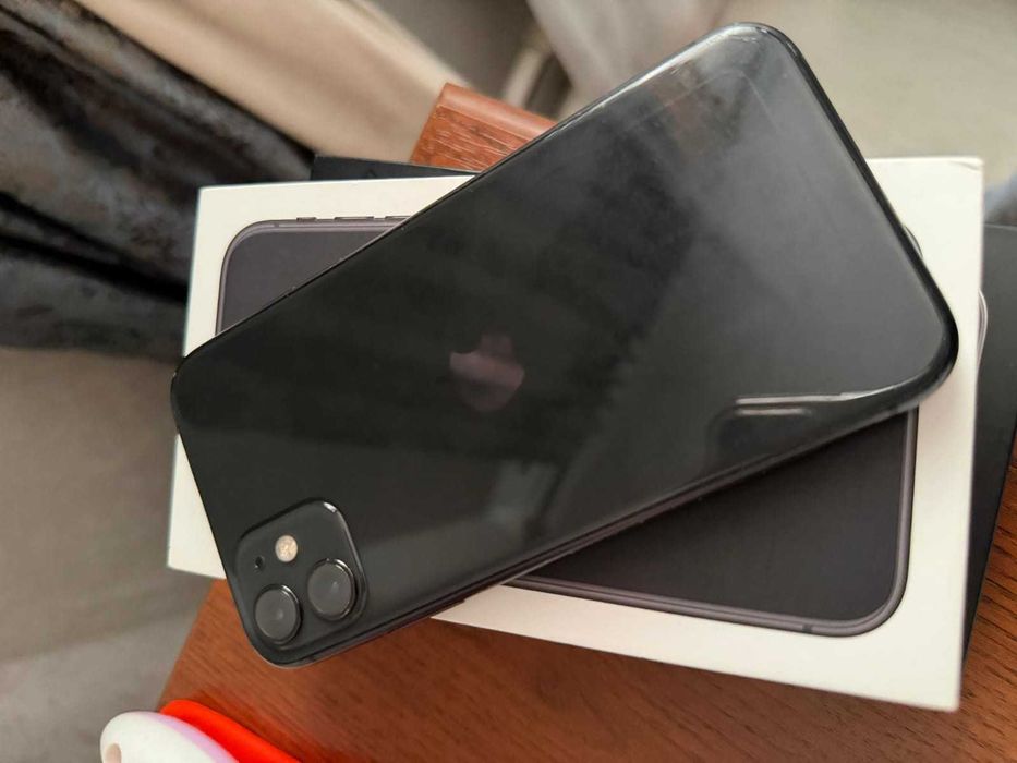 IPhone 12 Pro max продаётся