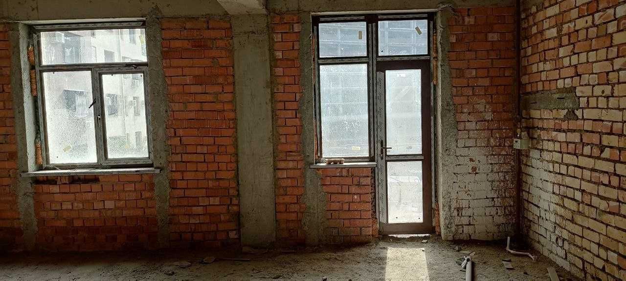 Новостройка 4х комнатная квартира 150м2 коробка СРОЧНО 8роддом: